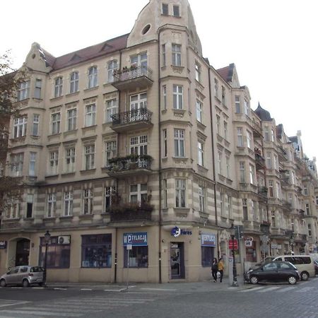 Klasyczno Nowoczesny Loft Appartamento Poznań Esterno foto